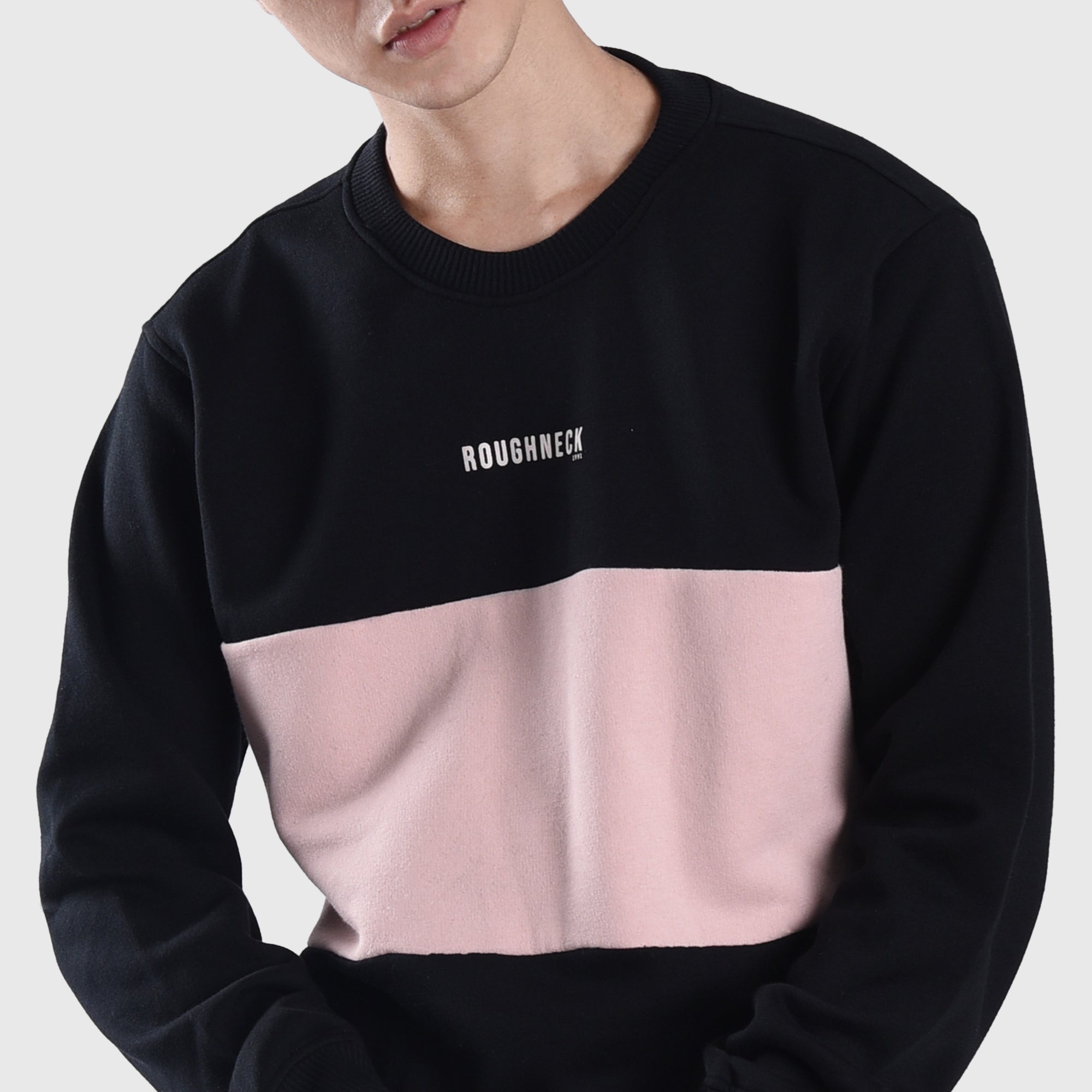 SS408 Black Line Up Crewneck