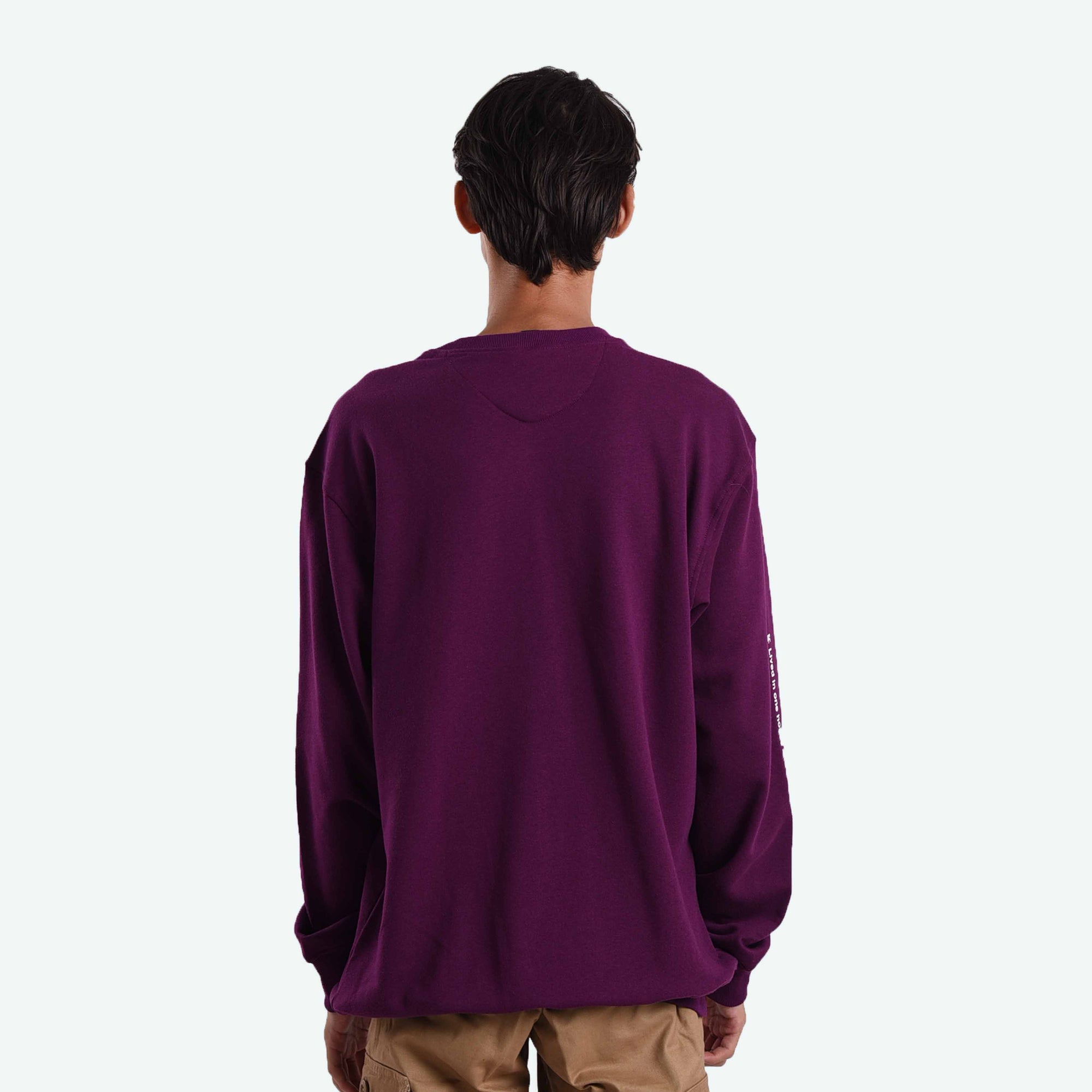 SS397 Magenta Living House Crewneck