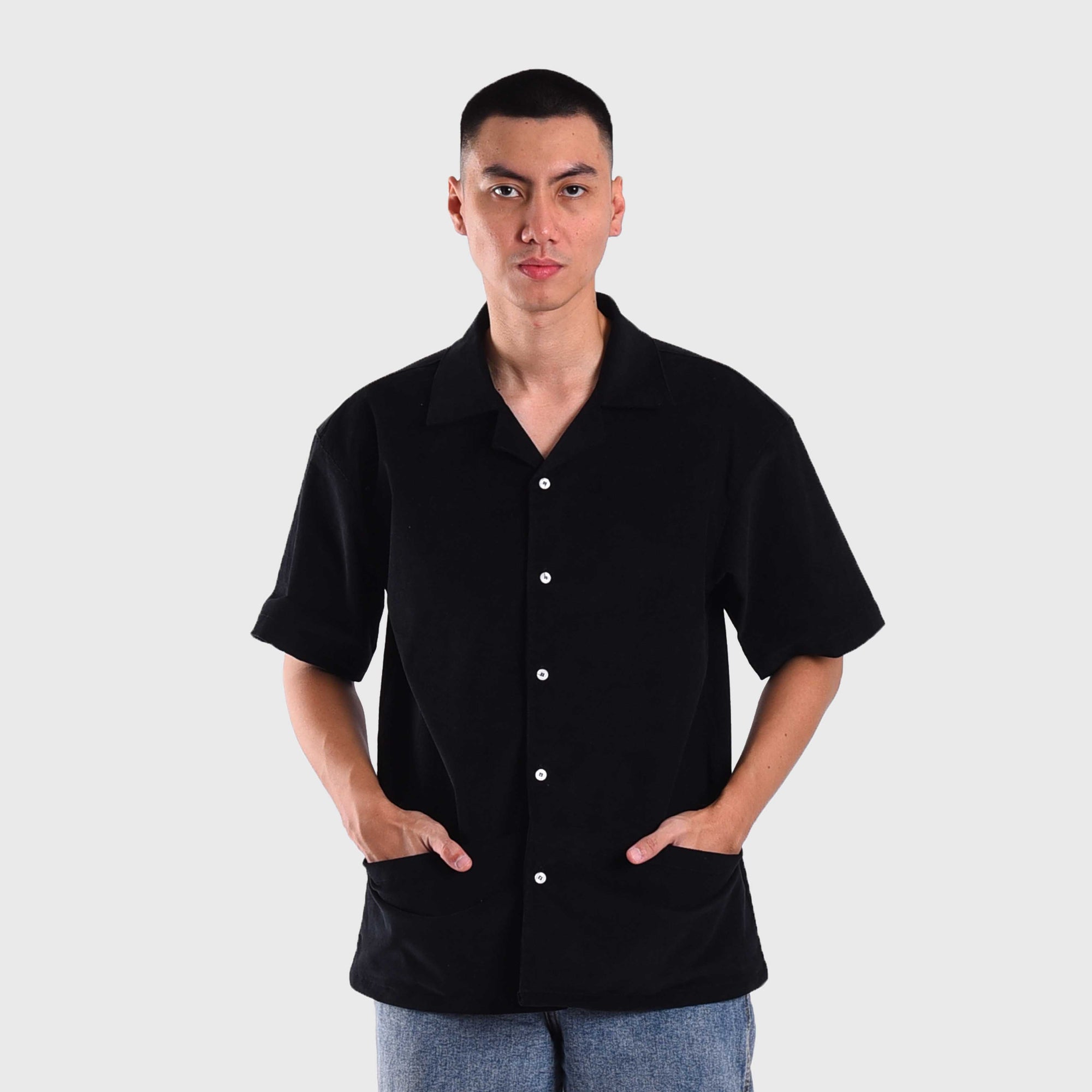 S001 Black Equipe Move Short Sleeve Shirt